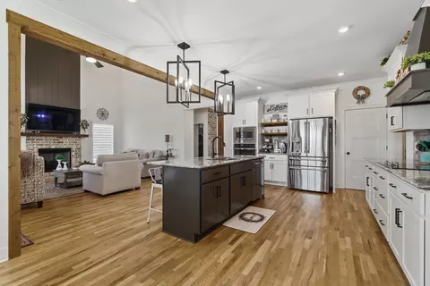 Kitchen - 3705 Carriage Dr, Murfreesboro, TN 37128 photo 1 of 7