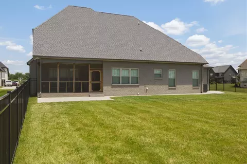 Exterior - 3705 Carriage Dr, Murfreesboro, TN 37128 photo 9 of 11