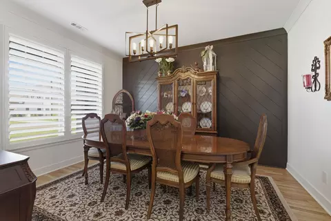 Dining - 3705 Carriage Dr, Murfreesboro, TN 37128 photo 1 of 4