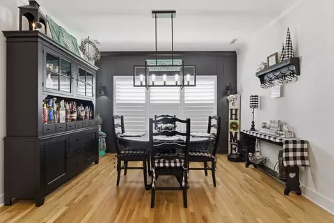 Dining - 3705 Carriage Dr, Murfreesboro, TN 37128 photo 4 of 4