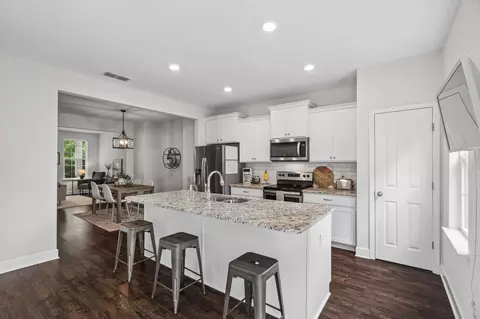 1027 Avery Park Dr, Smyrna, TN 37167