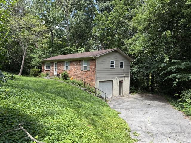 4030 Lynncrest Dr NE, Cleveland, TN 37323