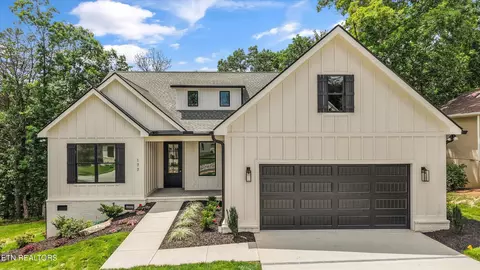 177 Elokwa Way, Loudon, TN 37774