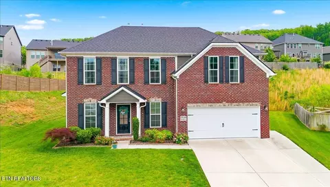 10340 Banjo Ln, Knoxville, TN 37932