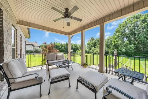 Exterior - 621 Tybarber Ave, Murfreesboro, TN 37129 photo 5 of 13