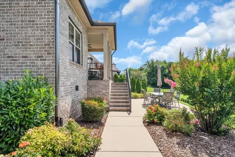 Exterior - 621 Tybarber Ave, Murfreesboro, TN 37129 photo 7 of 13