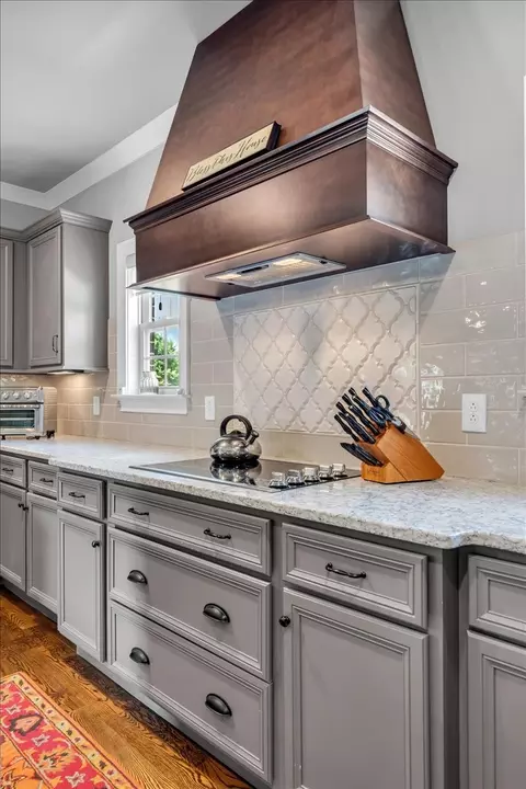 Kitchen - 621 Tybarber Ave, Murfreesboro, TN 37129 photo 5 of 7