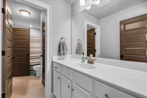 Entry Way - 621 Tybarber Ave, Murfreesboro, TN 37129 photo 6 of 6