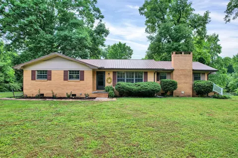 1193 Red Hill Valley Rd SE, Cleveland, TN 37323