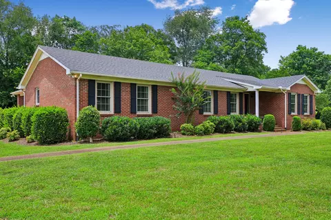 205 Crestview St, Chapel Hill, TN 37034