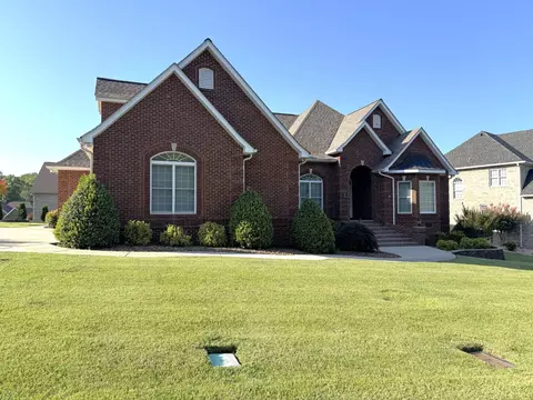 103 Setters Point Dr, Tullahoma, TN 37388