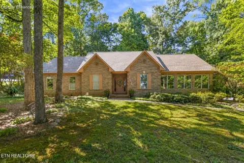 5227 Beverly Oaks Dr, Knoxville, TN 37918