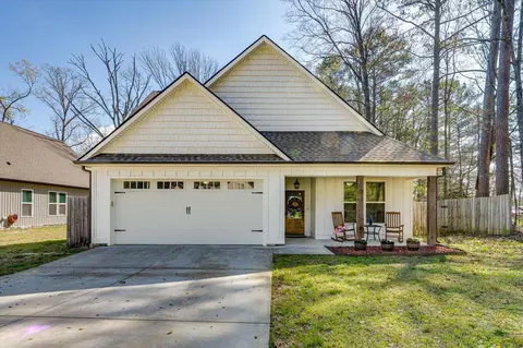 225 Lake Ave, Ringgold, GA 30736