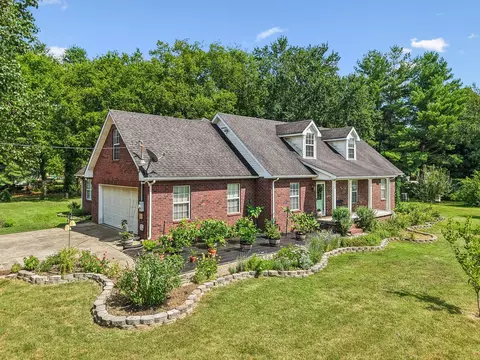 5633 Constantine Dr, Rockvale, TN 37153