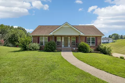 1007 Copper Kettle Cir, Pleasant View, TN 37146