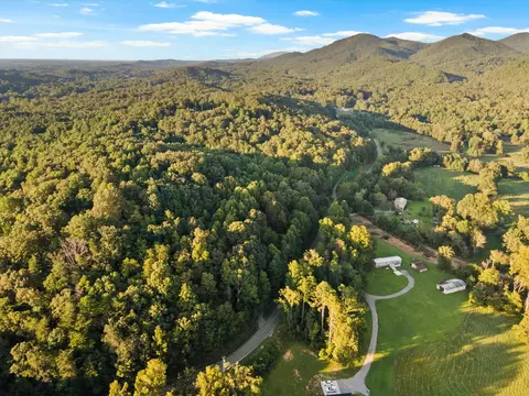 1141 Brushtown Rd, Cisco, GA 30708