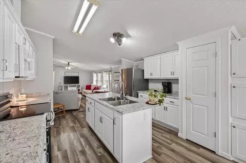 446 The Trce, Dover, TN 37058 photo 9