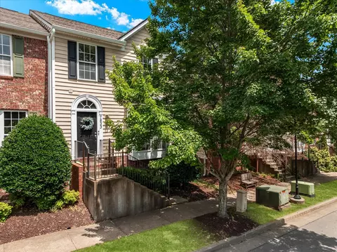 7833 Heaton Way, Nashville, TN 37211