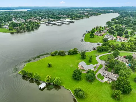413 Private Dr, Hendersonville, TN 37075