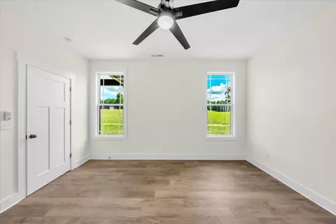Bedroom - 1521 Smartt Station Rd, Morrison, TN 37357 photo 5 of 6