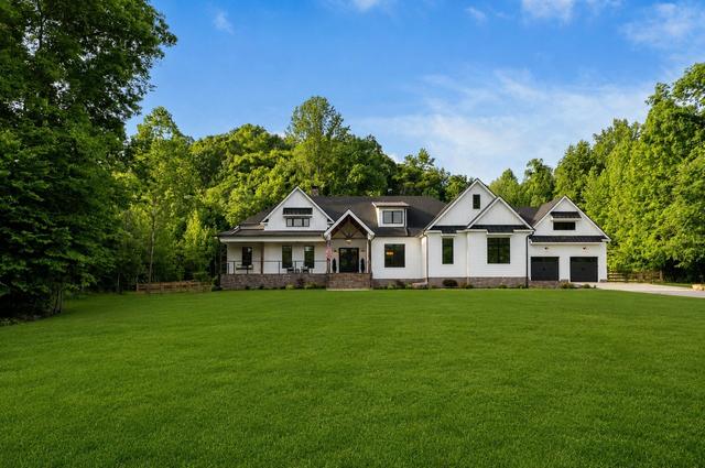 2133 Bear Creek Rd, Collinwood, TN 38450