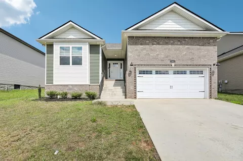 161 Ardell Dr, Clarksville, TN 37040