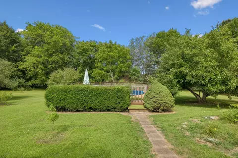 1422 Dove Ln, Springfield, TN 37172 photo 36