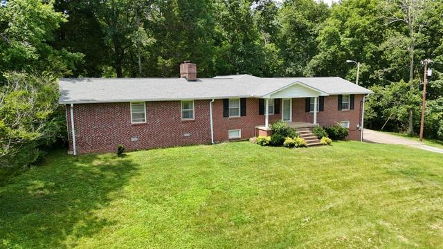 3325 Freeman Hollow Rd, Goodlettsville, TN 37072