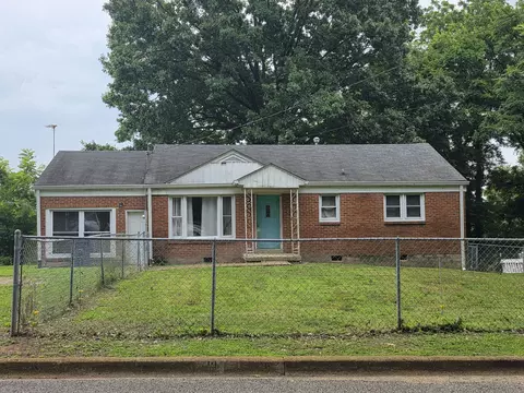 111 High St N, Mount Pleasant, TN 38474