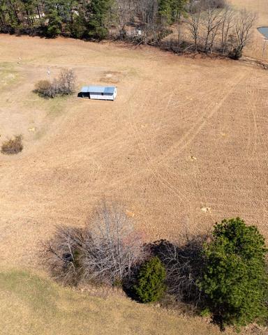 3 Old Pond Ln, Dickson, TN 37055