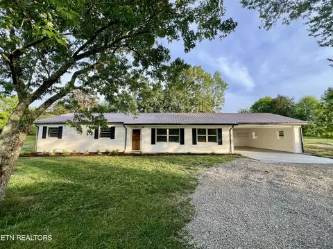 1024 Reagan Valley Rd, Tellico Plains, TN 37385