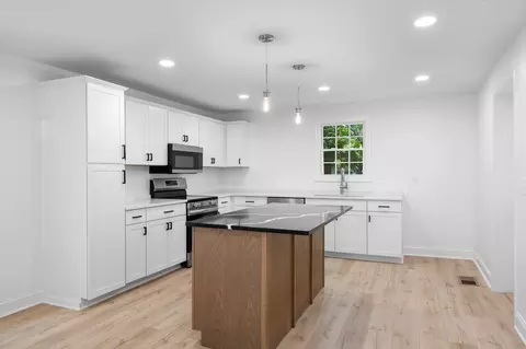 2828 Georgia Ave, Nashville, TN 37209