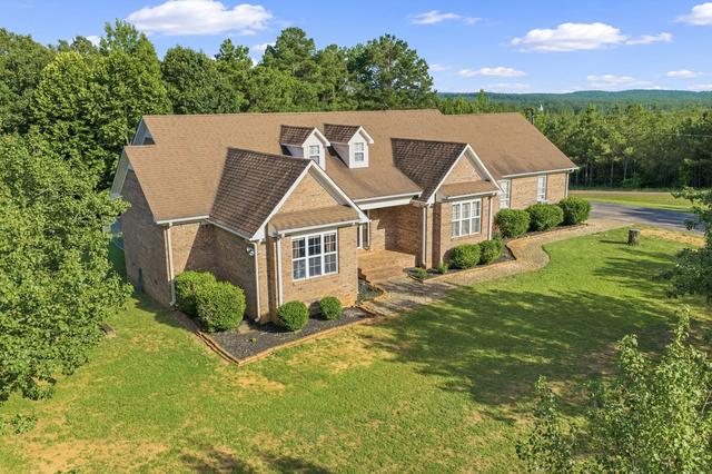 2665 Feather Ridge Rd, Lexington, TN 38351