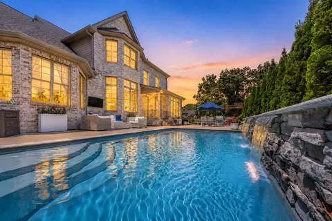 200 Camille Victoria Ct, Mount Juliet, TN 37122