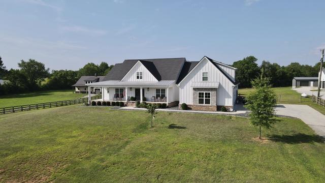 3100 Butler Rd, Columbia, TN 38401