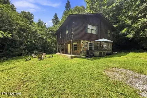 3694 Wilhite Rd, Sevierville, TN 37876