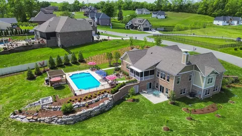 1217 Ballentrace Blvd, Lebanon, TN 37087