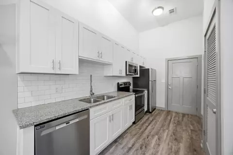 782 Riverfront Pkwy #111, Chattanooga, TN 37402