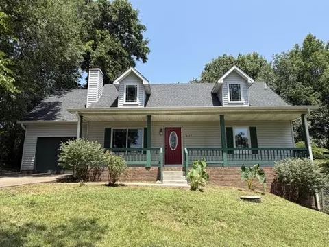 2449 Outlaw Rd, Woodlawn, TN 37191