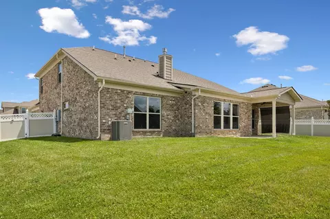 Exterior - 1144 Brixworth Dr, Spring Hill, TN 37174 photo 11 of 15
