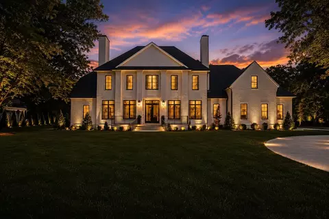 4712 Hazelwood Cir, Nashville, TN 37220