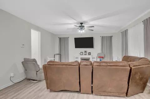 Other - 400 Hickory Pointe Dr, Dickson, TN 37055 photo 3 of 10