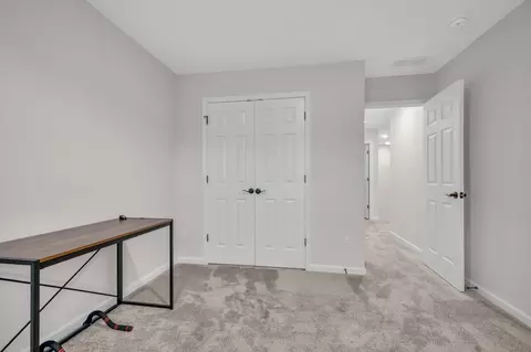 Entry Way - 400 Hickory Pointe Dr, Dickson, TN 37055 photo 6 of 6