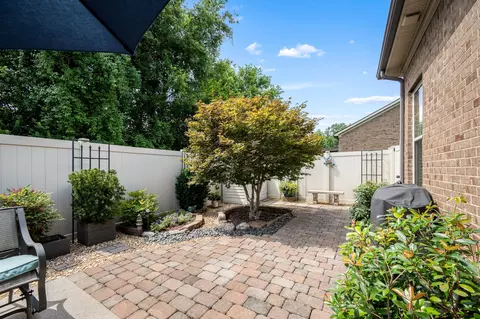 2039 Herring Xing, Murfreesboro, TN 37130