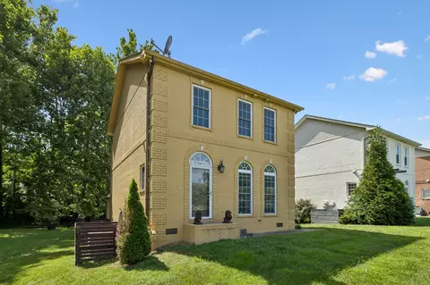 1905 28th Ave N, Nashville, TN 37208