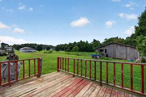 Exterior - 109 Brown Rd, Morrison, TN 37357 photo 2 of 4
