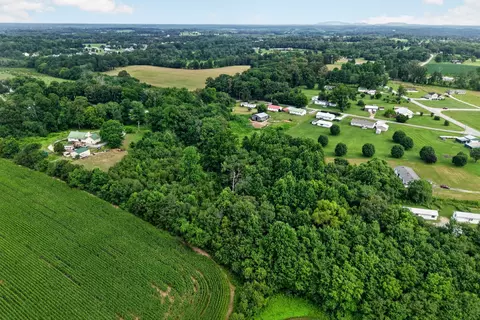View/Area - 109 Brown Rd, Morrison, TN 37357 photo 7 of 9