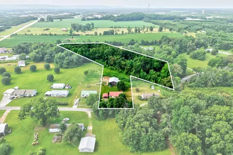View/Area - 109 Brown Rd, Morrison, TN 37357 photo 2 of 9