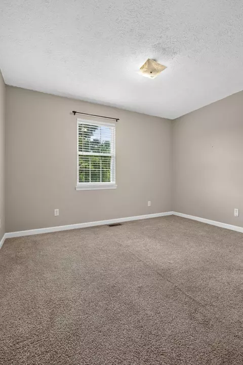 Bedroom - 109 Brown Rd, Morrison, TN 37357 photo 6 of 7