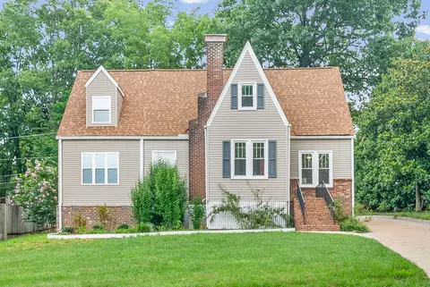 164 W Glenwood Dr, Clarksville, TN 37040